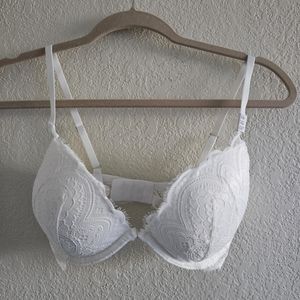NWT Gilly Hicks Lace Super Push Up Bra 32D